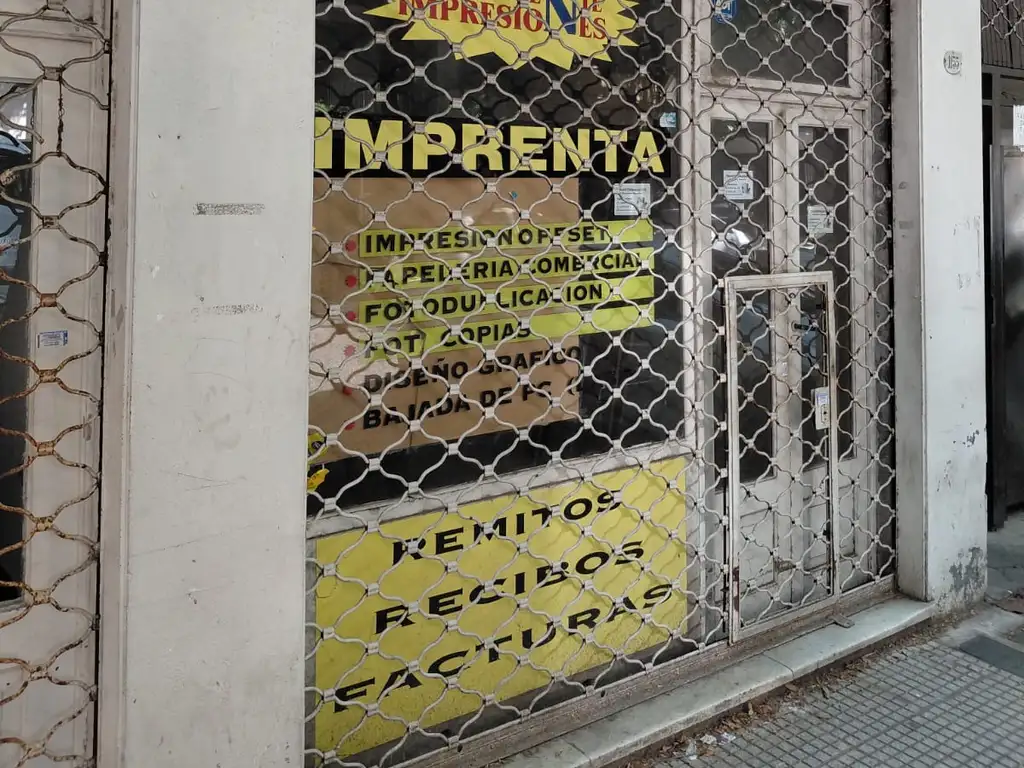 Foto de Local a la calle de 3.25 x 15 con Baño, sin expensas, excelente, imagen 2