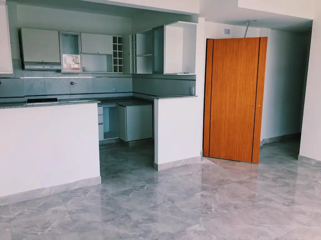 Foto de 2 ABIENTES IMPECABLE SIN EXPENSAS VILLA LURO, imagen 2
