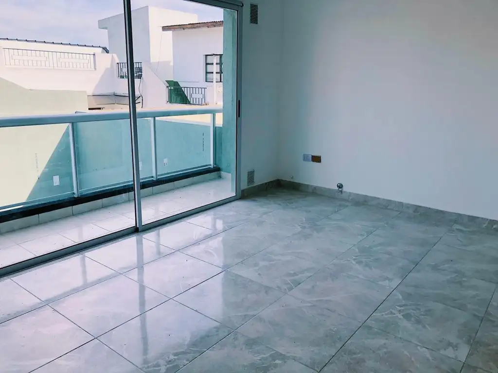 Foto de 2 ABIENTES IMPECABLE SIN EXPENSAS VILLA LURO, imagen 3