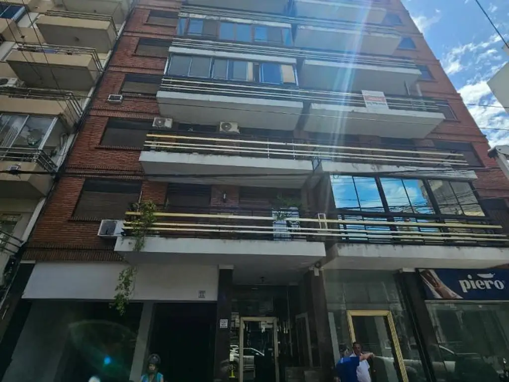 Foto de DEPARTAMENTO DOS DORMITORIOS EN BARRIO MARTIN, imagen 2