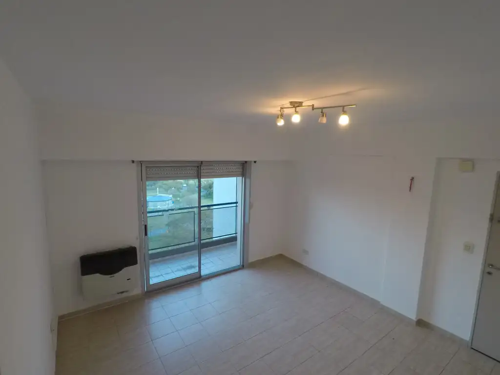 Foto de Hermoso Departamento de 2 amb. Amplio y luminoso. Excelente Vista!!!, imagen 1