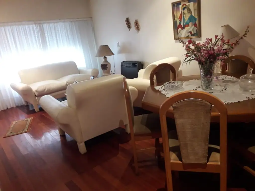 Foto de Exc. Casa 3 amb. en P.B - VENTA, imagen 5