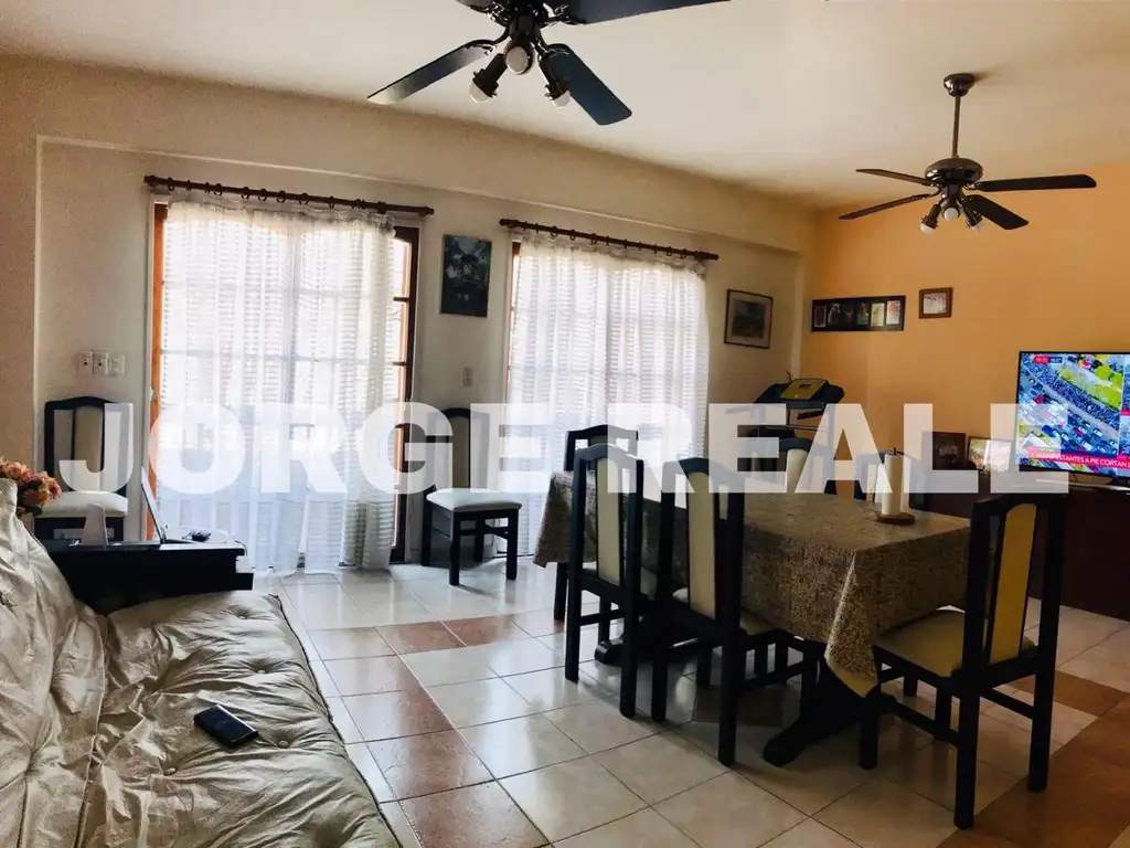 Foto de DEPARTAMENTO TIPO CASA UBICADO A UNA CUADRA DE RIVADAVIA, imagen 4