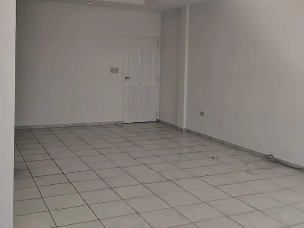 Foto de DEPARTAMENTO DE 2 DORM. SOBRE AV. CABO DE HORNOS, imagen 4