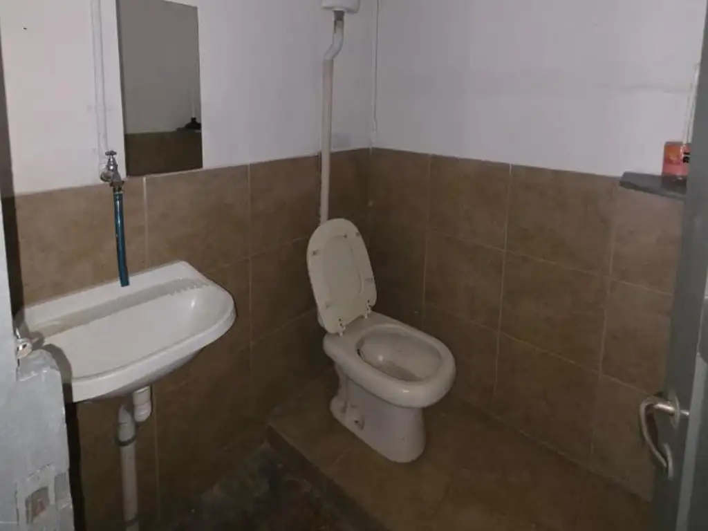 Foto de LOCAL 40M2 IDEAL TALLER MECÁNICO, imagen 4