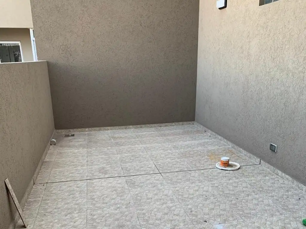 Foto de Exc.Depto 2 amb. C/PATIO ¡A ESTRENAR! - VENTA, imagen 4