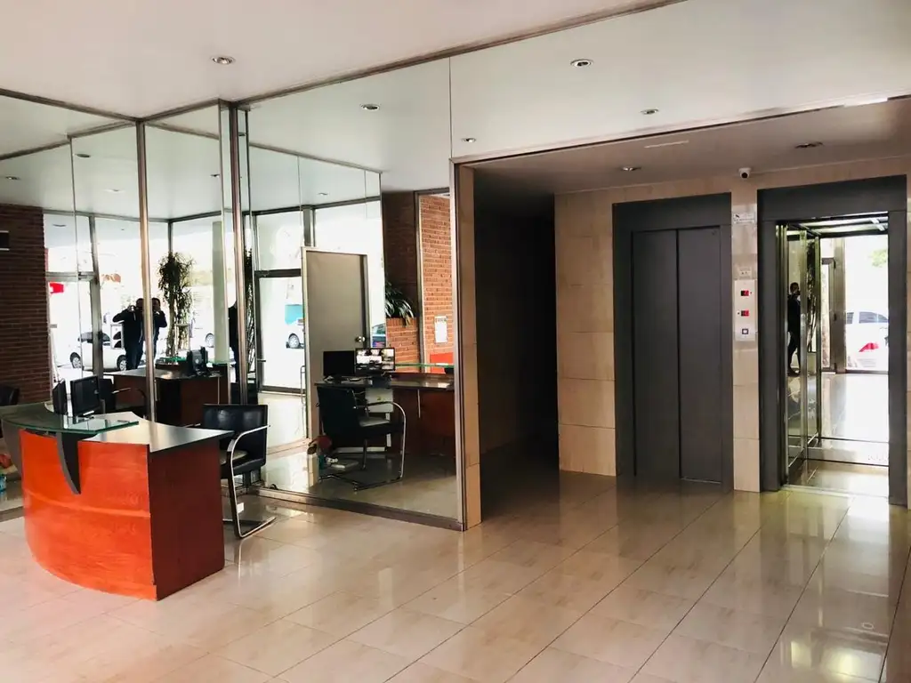 Foto de Excelente departamento, 3 amb de categoría, amplio balcón terraza, imagen 5