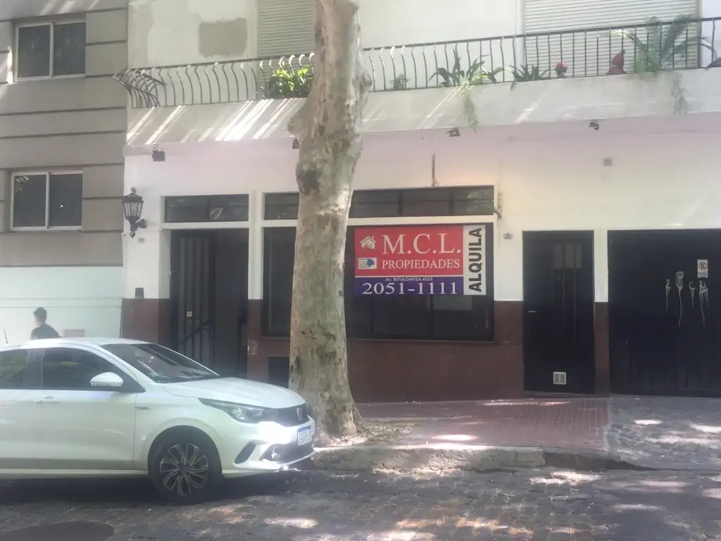 Foto de SAN TELMO ¡¡ SIN EXPENSAS !! LOCAL DE 108 M2 APTO GASTRONOMIA HUMBERTO, imagen 4