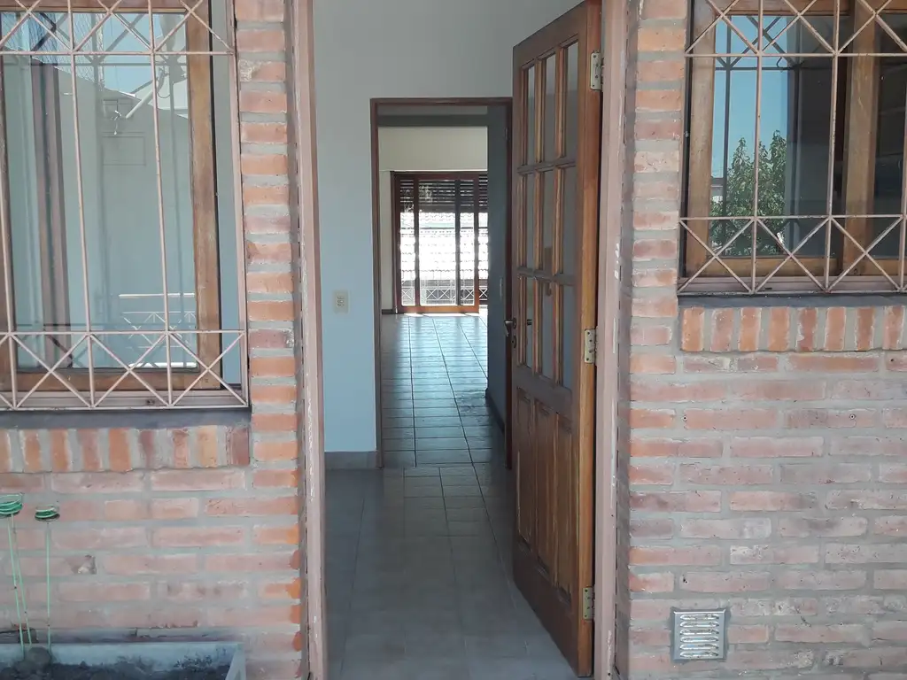 Foto de ALQUILO CÓMODO PH SIN EXPENSAS, imagen 5