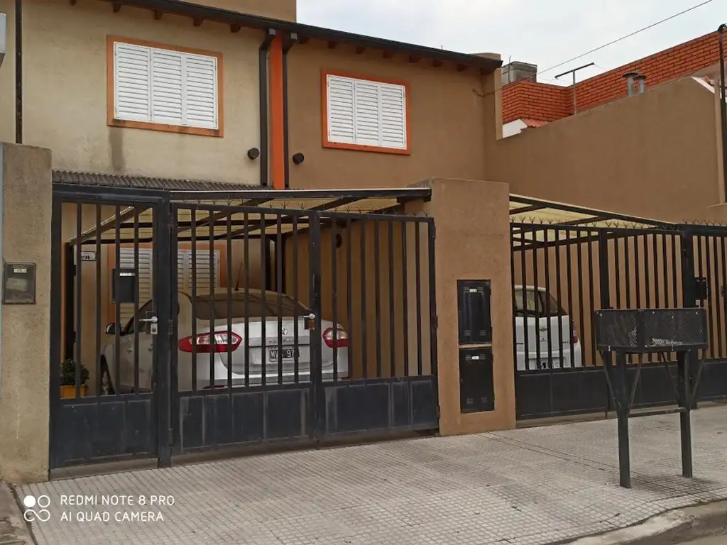 Foto de DÚPLEX DE 2 DORMITORIOS CON COCHERA, imagen 2