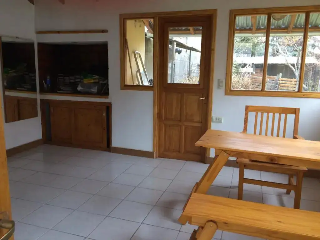 Foto de Casa 3 dormitorios más departamento. Céntrica. Junín de los Andes Apto, imagen 4
