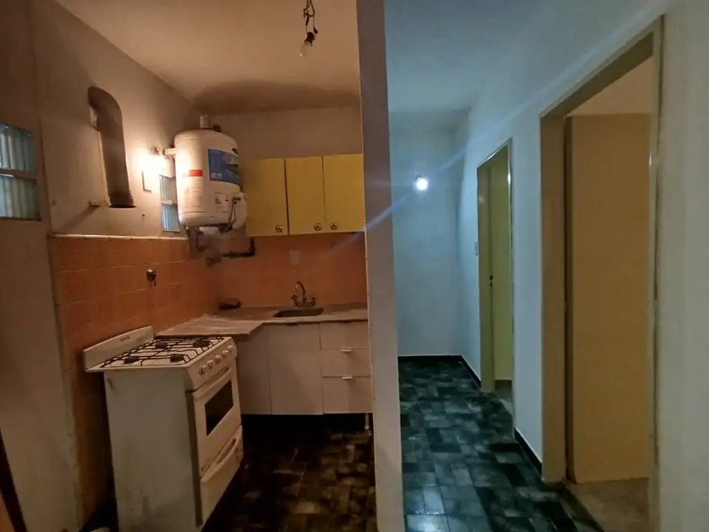 Foto de Departamento 3 ambientes en zona residencial - Expensas bajas, imagen 4