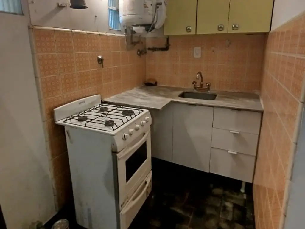 Foto de Departamento 3 ambientes en zona residencial - Expensas bajas, imagen 3