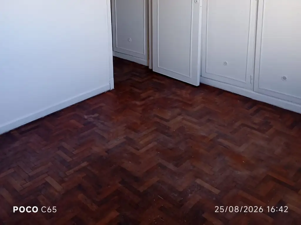 Foto de ALQUILER DEPARTAMENTO 3 AMBIENTES CON DEPENDENCIAS, imagen 3