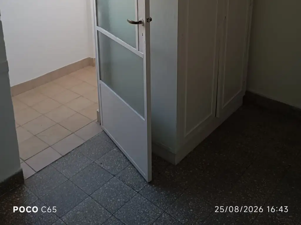 Foto de ALQUILER DEPARTAMENTO 3 AMBIENTES CON DEPENDENCIAS, imagen 5
