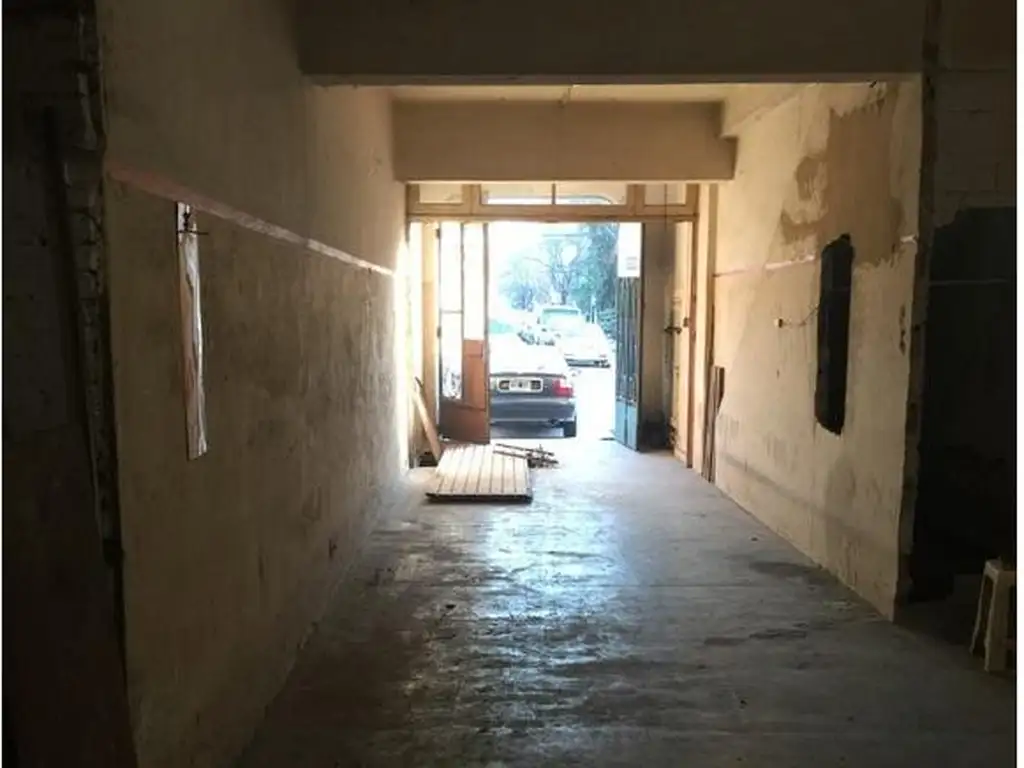 Foto de OPORTUNIDAD!! SE ACEPTN PERMUTAS!! GALPON/LOCALde 420m2. Sin Exp, imagen 3