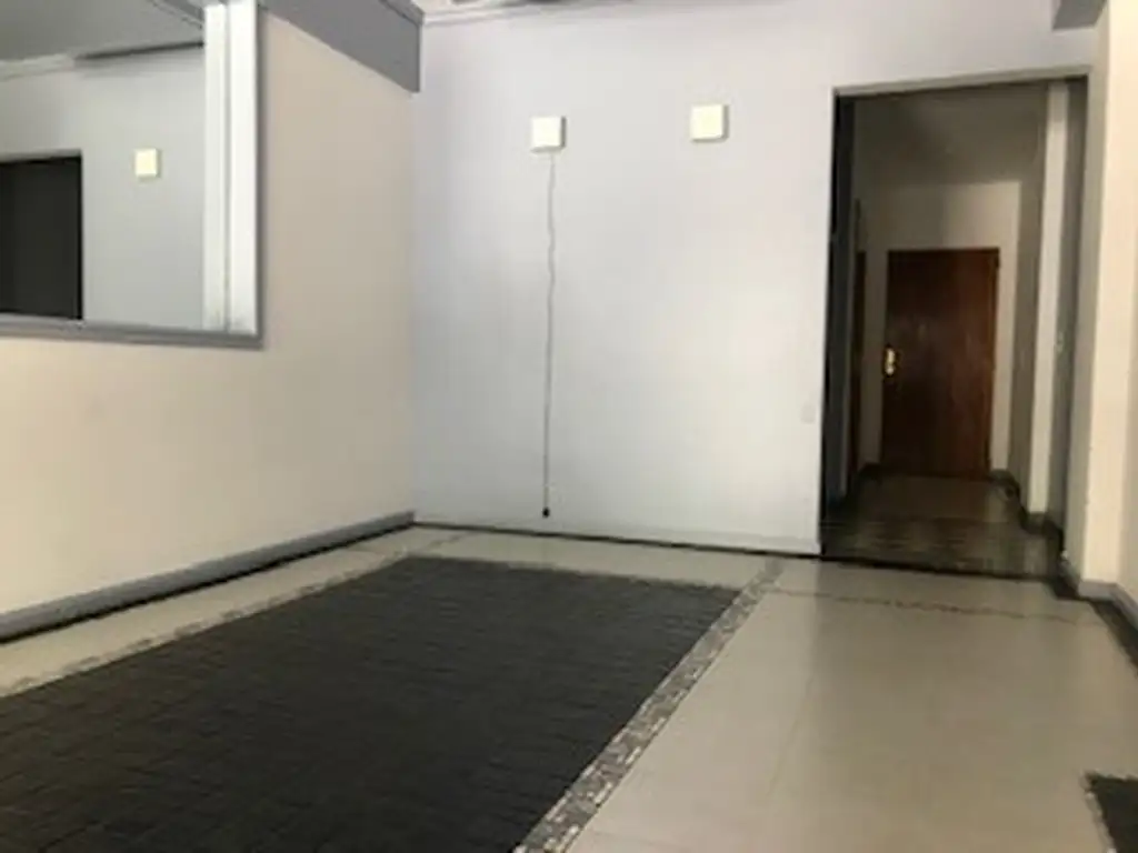Foto de 2 AMB SEMI-PISO C/COCHERA FIJA CUB. CONTRA-FRENTE BALCÓN VISTA LUZ, imagen 2
