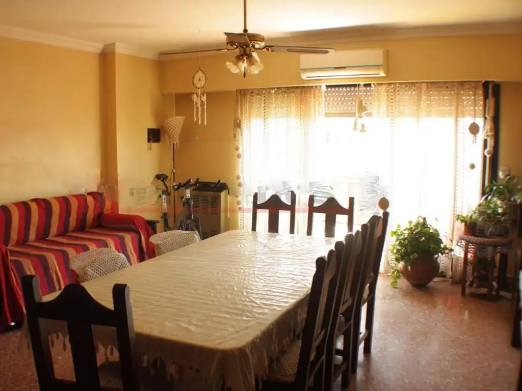 Foto de BAJO SU PRECIO!! PH 3 AMB C/TERRAZA PROPIA - (ACEPTA PERMUTAS EN MDP), imagen 1