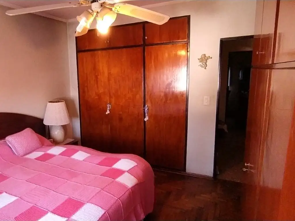 Foto de BAJO SU PRECIO!! PH 3 AMB C/TERRAZA PROPIA - (ACEPTA PERMUTAS EN MDP), imagen 4