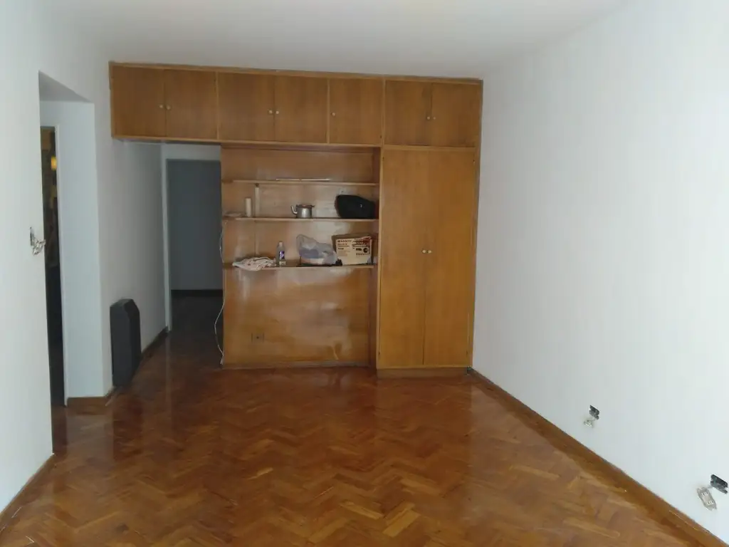 Foto de 2 Ambiente al Frente con Balcon y Baulera, imagen 1