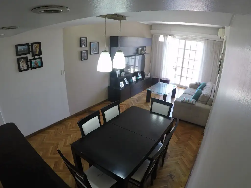 Foto de DEPARTAMENTO DE 3 AMB AMPLIO (75 M2). EXCELENTE UBICACION EN PARQUE, imagen 3