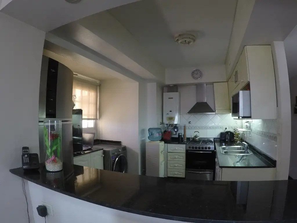 Foto de DEPARTAMENTO DE 3 AMB AMPLIO (75 M2). EXCELENTE UBICACION EN PARQUE, imagen 4