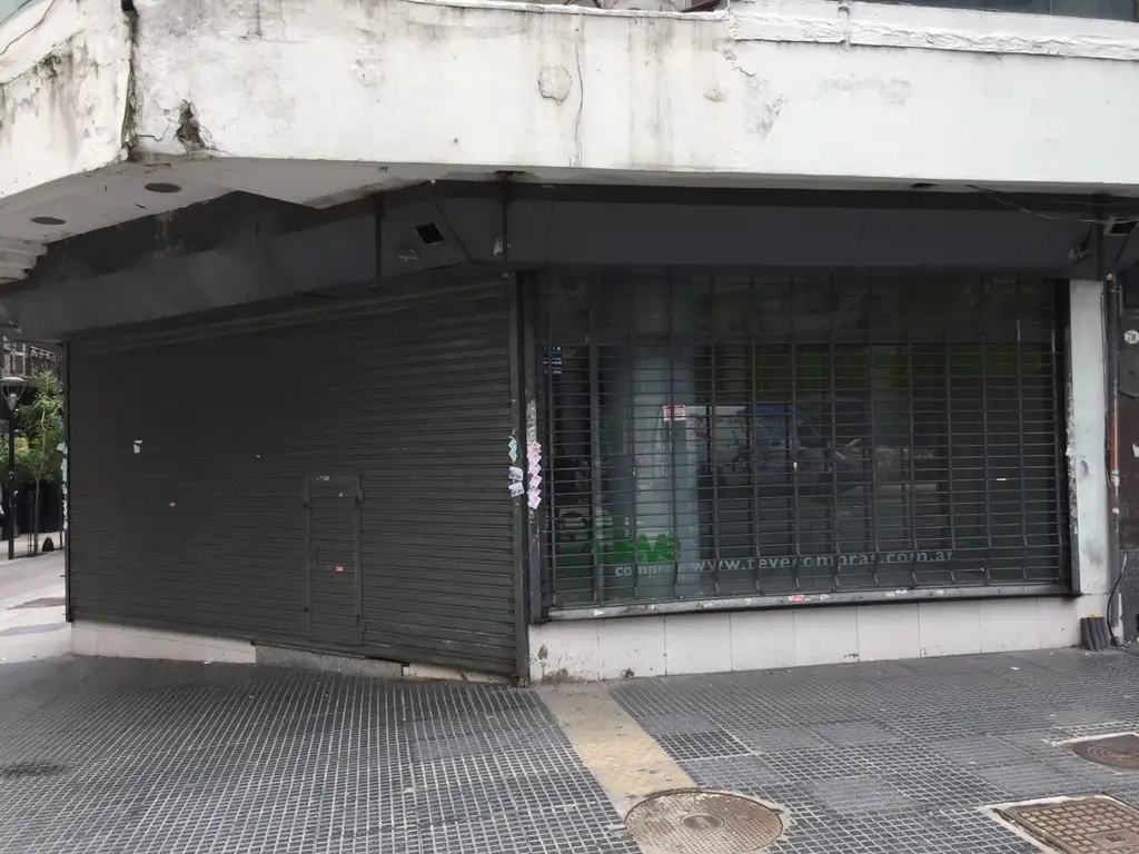Foto de AV. CORRIENTE Y ESMERALDA - UNICA ESQUINA - EXCELENTE LOCAL en 3, imagen 5
