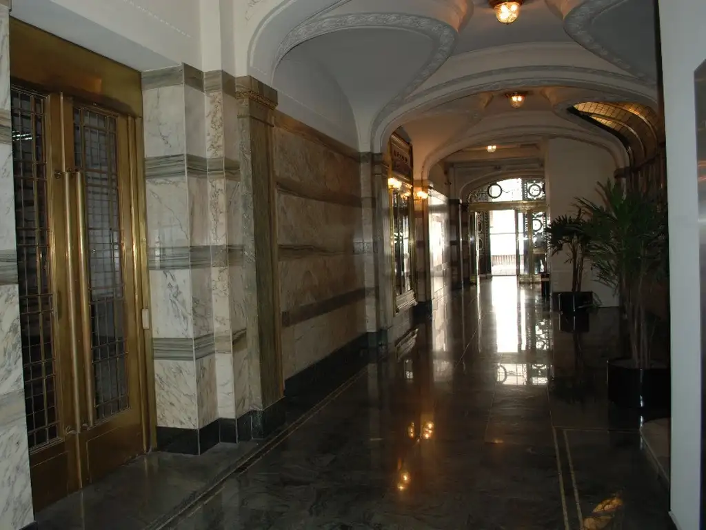 Foto de LOCALES - EN ESQUINA - MICROCENTRO (COMERCIAL), CAPITAL FEDERAL, imagen 5