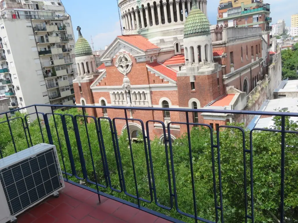 Foto de balvanera 4 ambientes con dependencias al frente con balcon reciclado, imagen 1