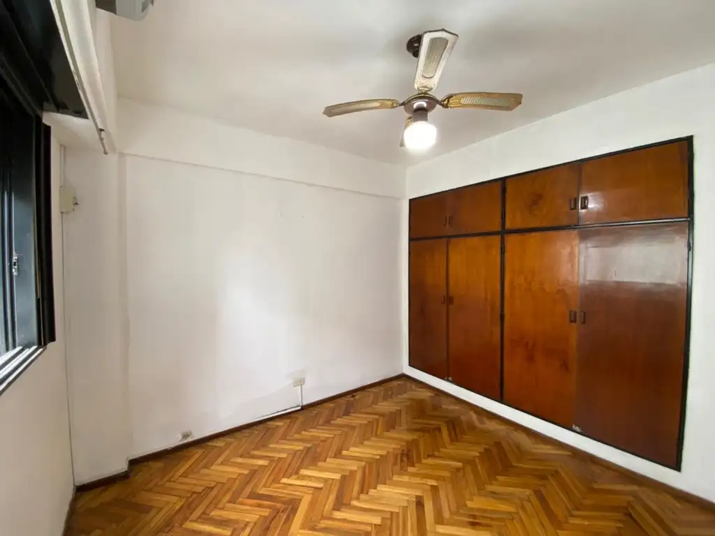 Foto de Departamento de 2 ambientes espaciosos con balcon cubierto y vista, imagen 5
