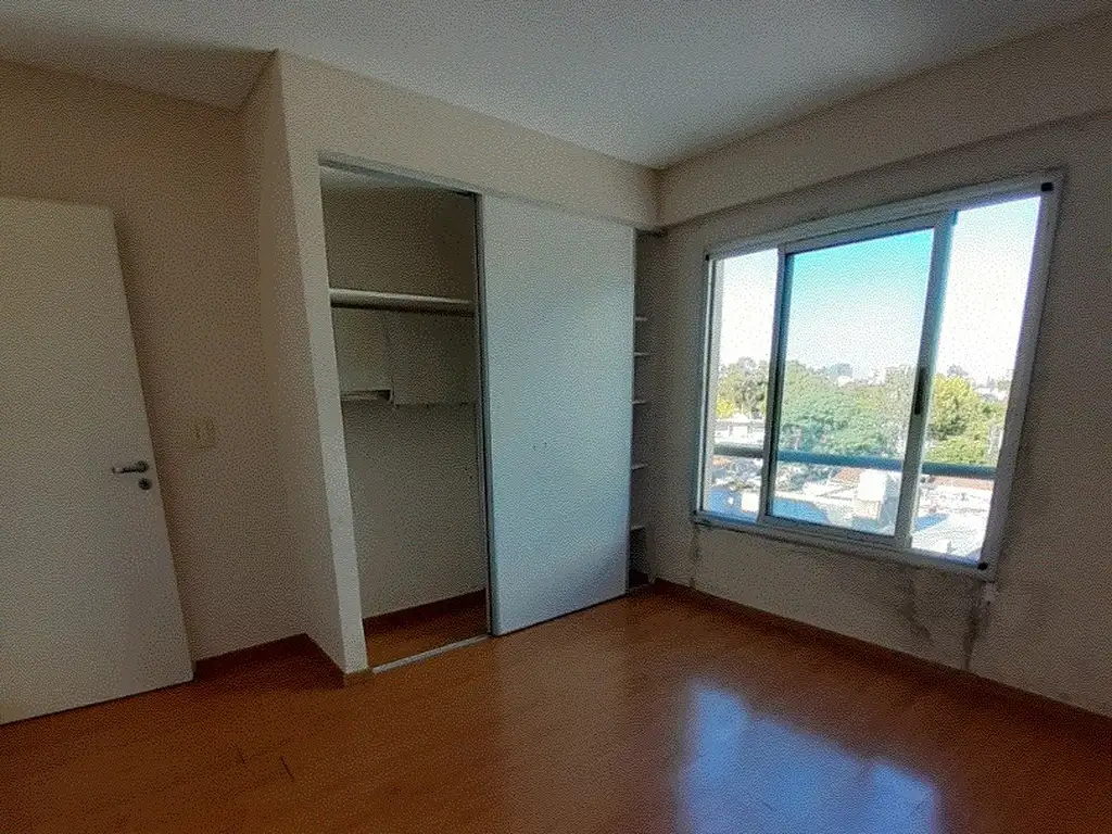 Foto de DEPARTAMENTOS 2 AMB. - COCHERA CUBIERTA -, imagen 5