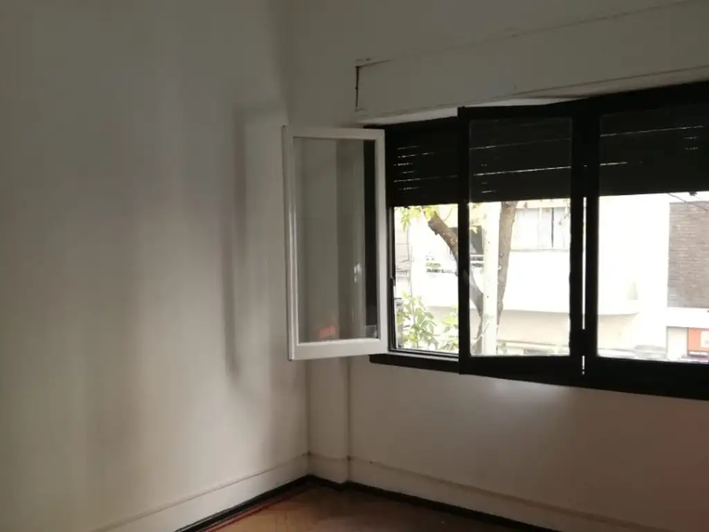 Foto de Departamento semipiso dos ambientes en alquiler, imagen 3