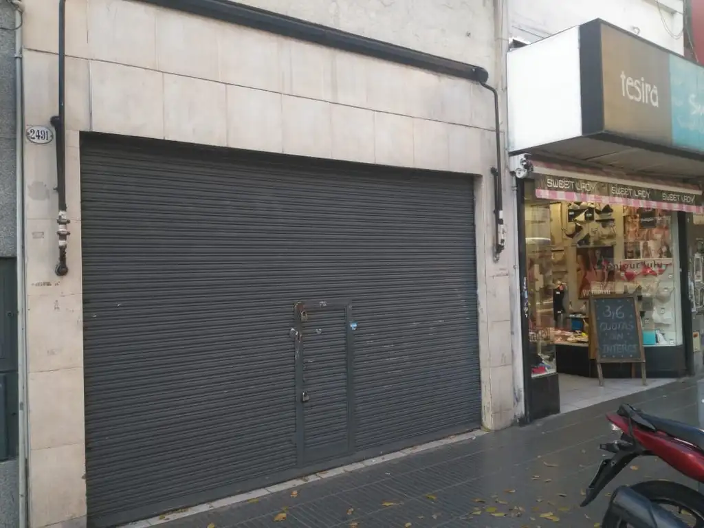 Foto de Local todo rubro 123m2, con entrepiso, Patio y Terraza, imagen 3