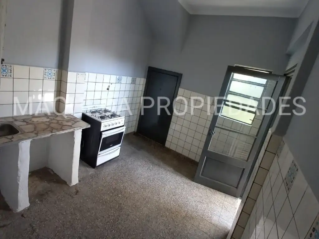 Foto de 3 AMBIENTES, PISO CON BALCON, PATIO Y TERRAZA SIN EXPENSAS, imagen 4