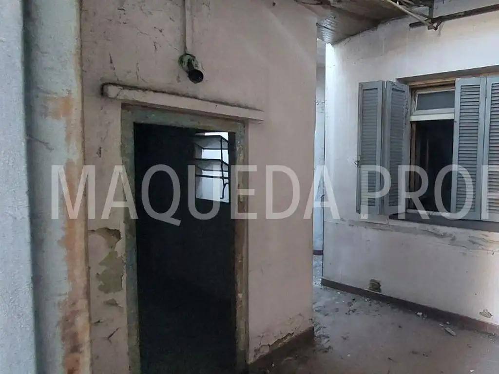 Foto de 2 DEPARTAMENTOS EN BLOCK DE 3 AMB C/U PARA ARREGLAR ¡ GRAN OPORTUNIDAD !, imagen 4