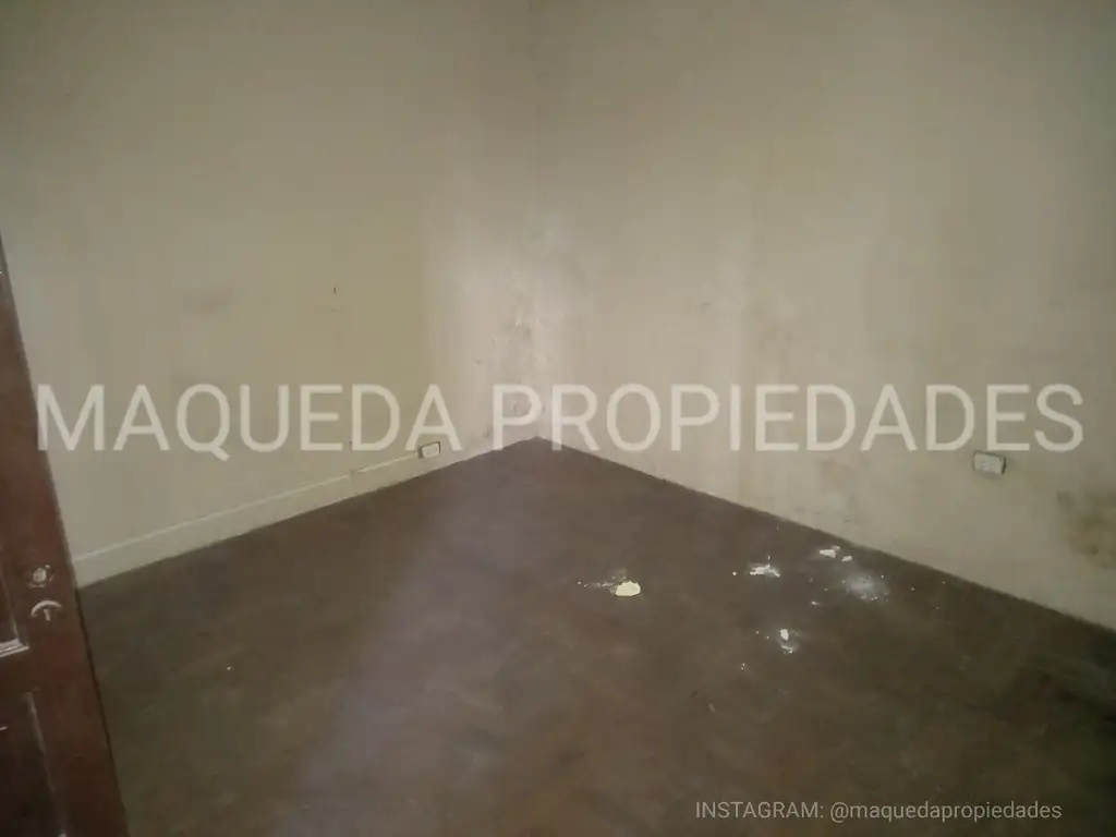 Foto de 3 AMBIENTES, PH ENTRADA POR PASILLO CON TERRAZA SIN EXPENSAS, imagen 5