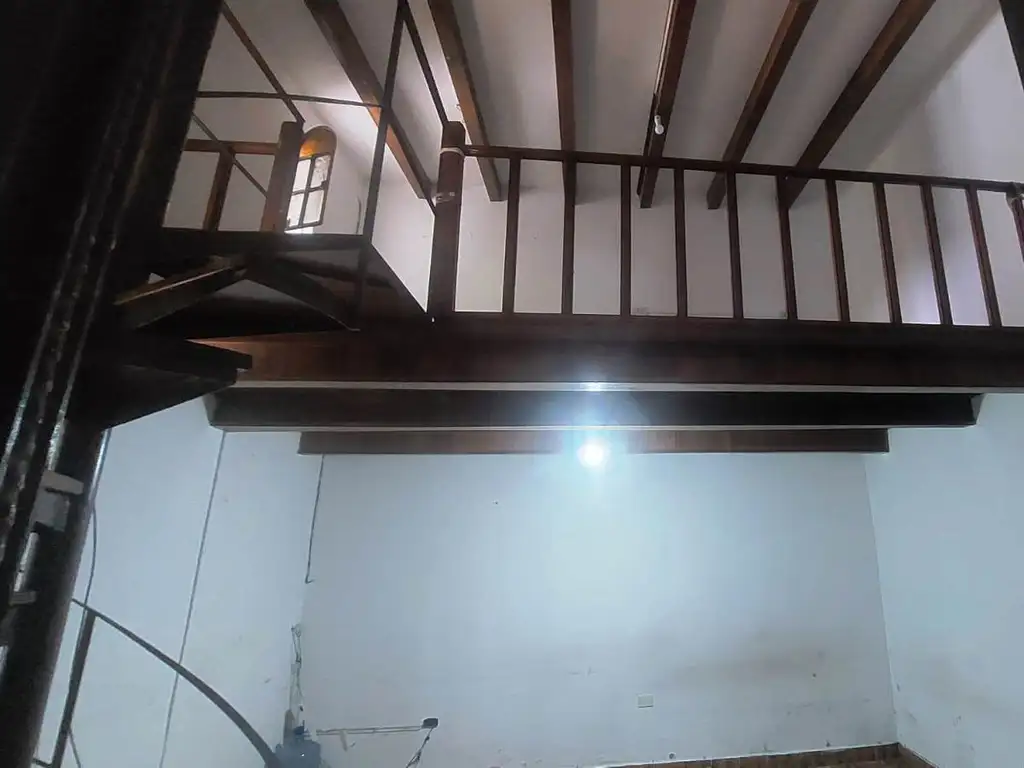 Foto de GALPON 180 M2 CON VIEVIENDA SOBRE 43 MTS LOTE E2, imagen 1