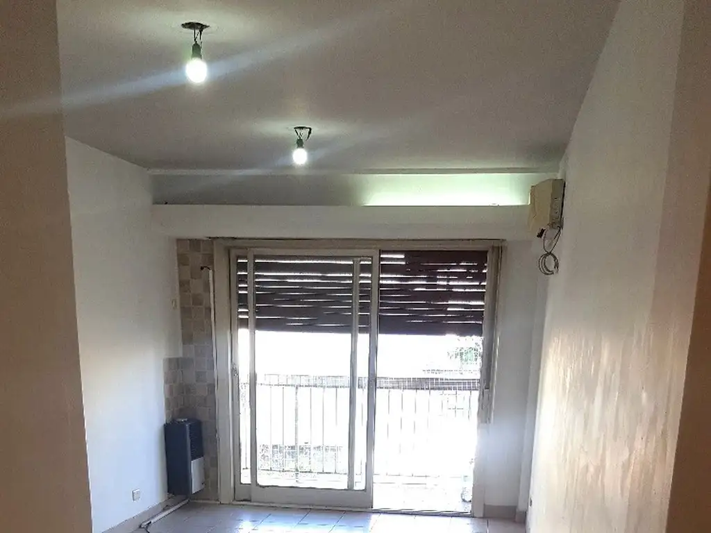 Foto de Balcón al Frente. Comedor Diario ó ESCRITORIO (3er.DORMITORIO)., imagen 3