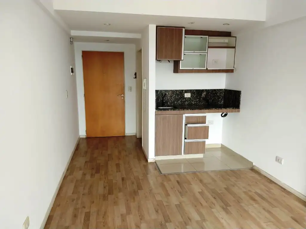 Foto de Departamento mono ambiente con balcón al Contra frente, imagen 4