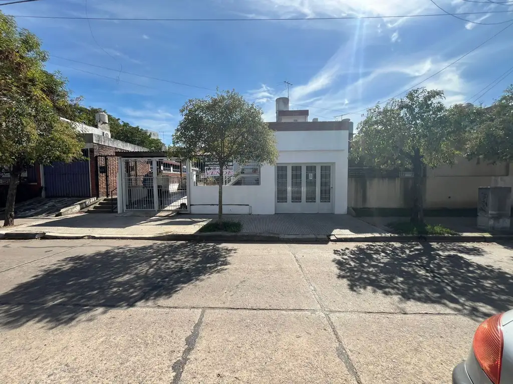 Foto de Casa para dos familias - VENTA, imagen 1