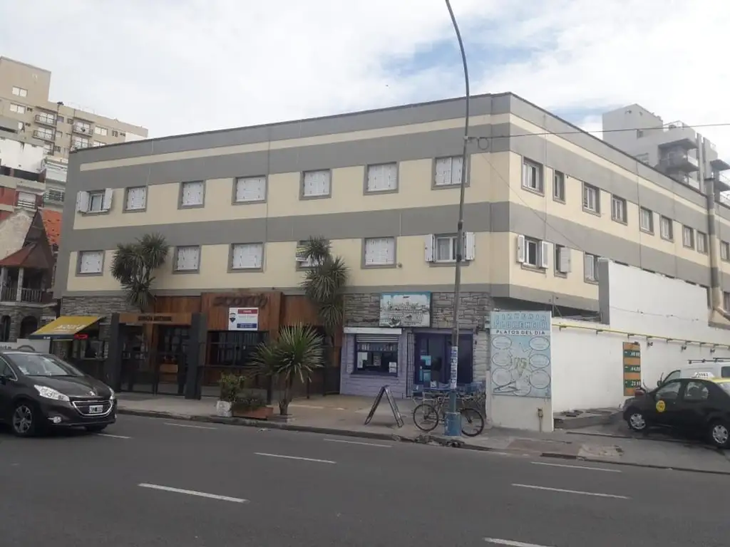 Foto de dto frente al mar zona la perla retasado, imagen 1