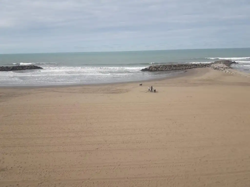 Foto de dto frente al mar zona la perla retasado, imagen 5