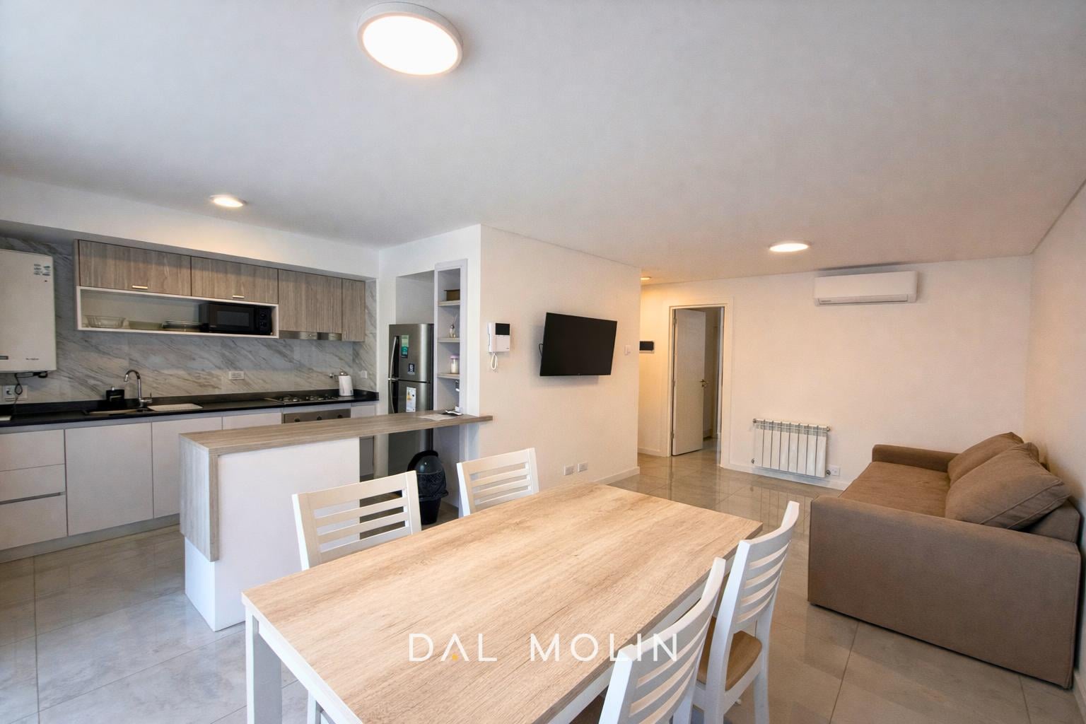 Venta. Departamento al mar. 2 ambientes con balcón. La Perla. Nuevo. Cochera. Quincho. Semipiso.