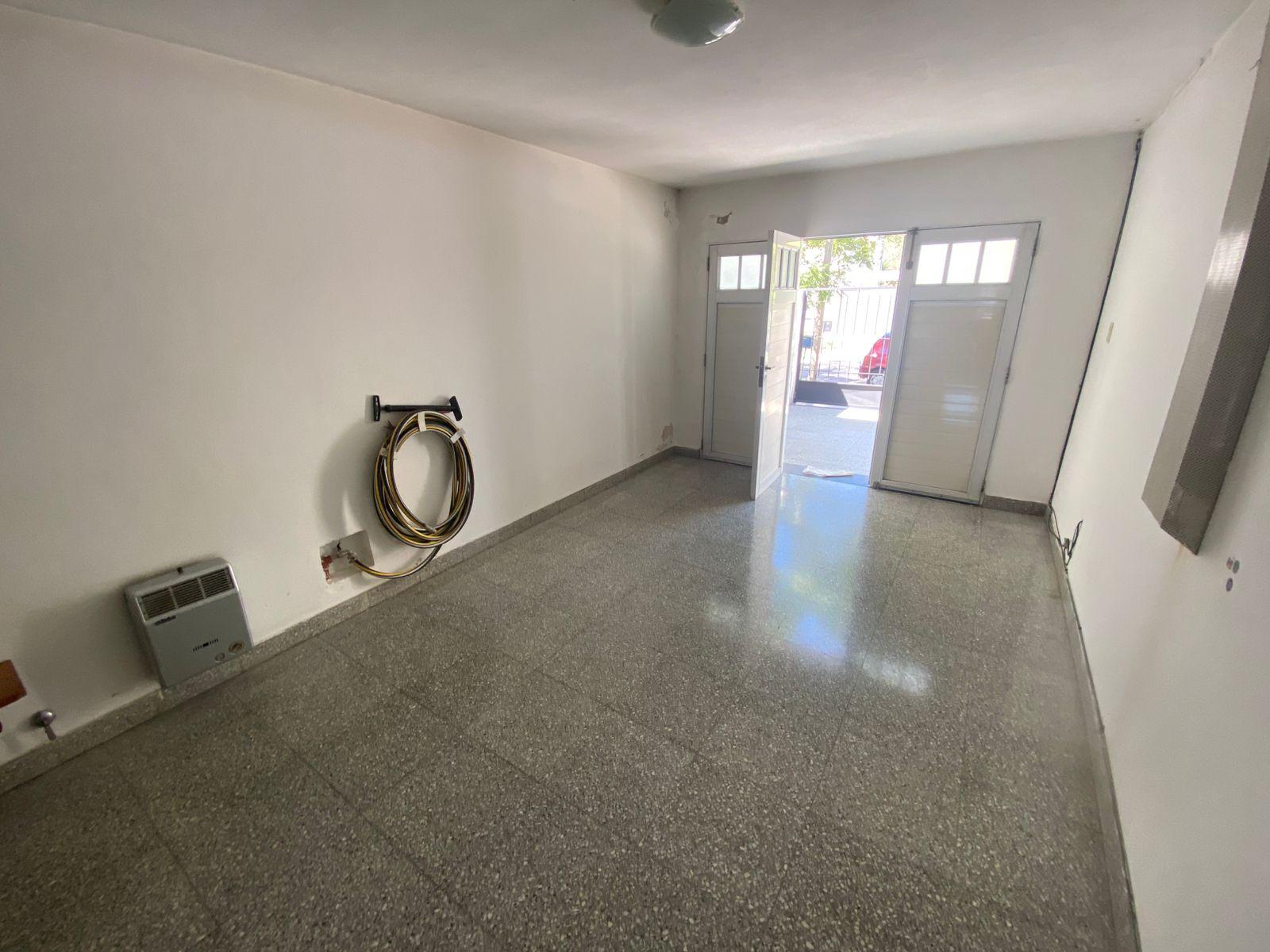 Foto de Casa en Venta. Alisal entre Taborda y 12 de Octubre, imagen 3