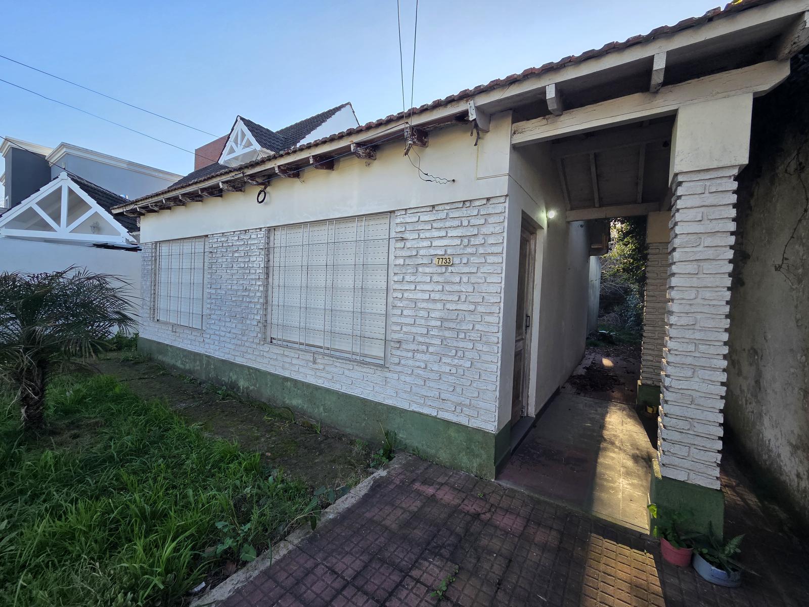 Foto de Casa en venta a refaccionar en 519 bis entre 172 y 173, imagen 3