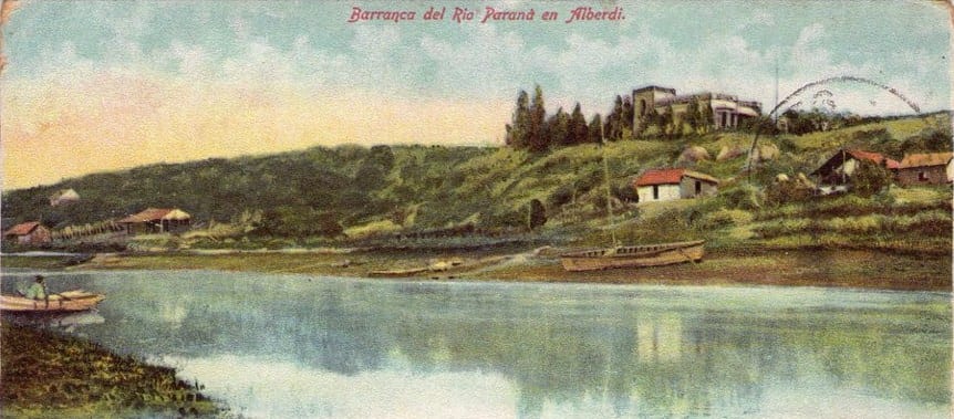 La barranca de Alberdi sobre el río Paraná, rasgo geográfico característico del barrio norte de Rosario