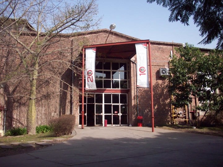 Acceso a la Universidad Nacional de Quilmes en Bernal Este