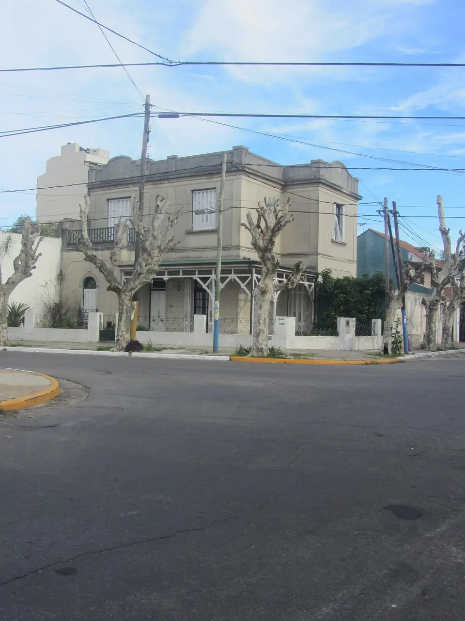 Vista urbana de Bernal, Partido de Quilmes, Provincia de Buenos Aires