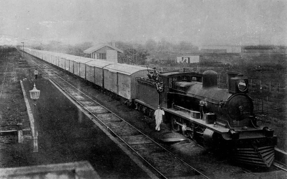Estación Fisherton (hoy Antártida Argentina), fundada en 1889 por el Ferrocarril Central Argentino, actualmente reconvertida en centro cultural