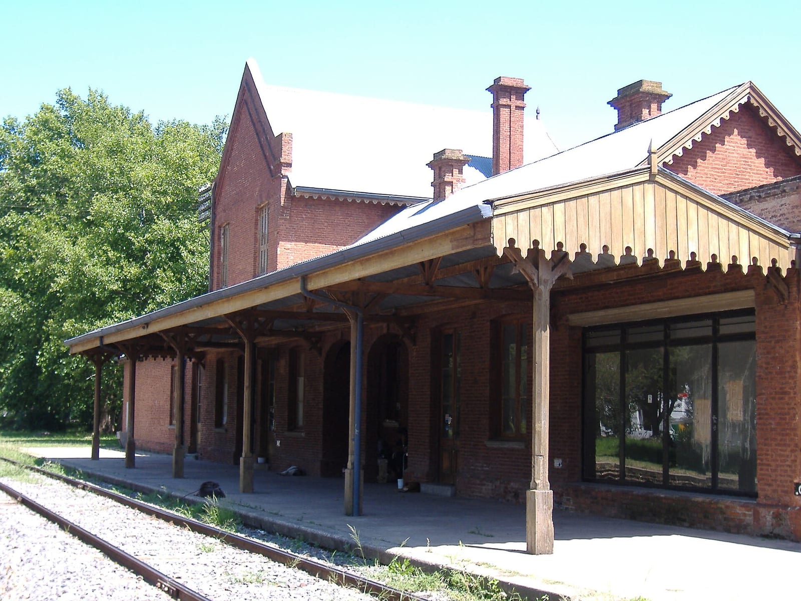Estación Antártida Argentina (ex Estación Fisherton) en el barrio Fisherton, Rosario
